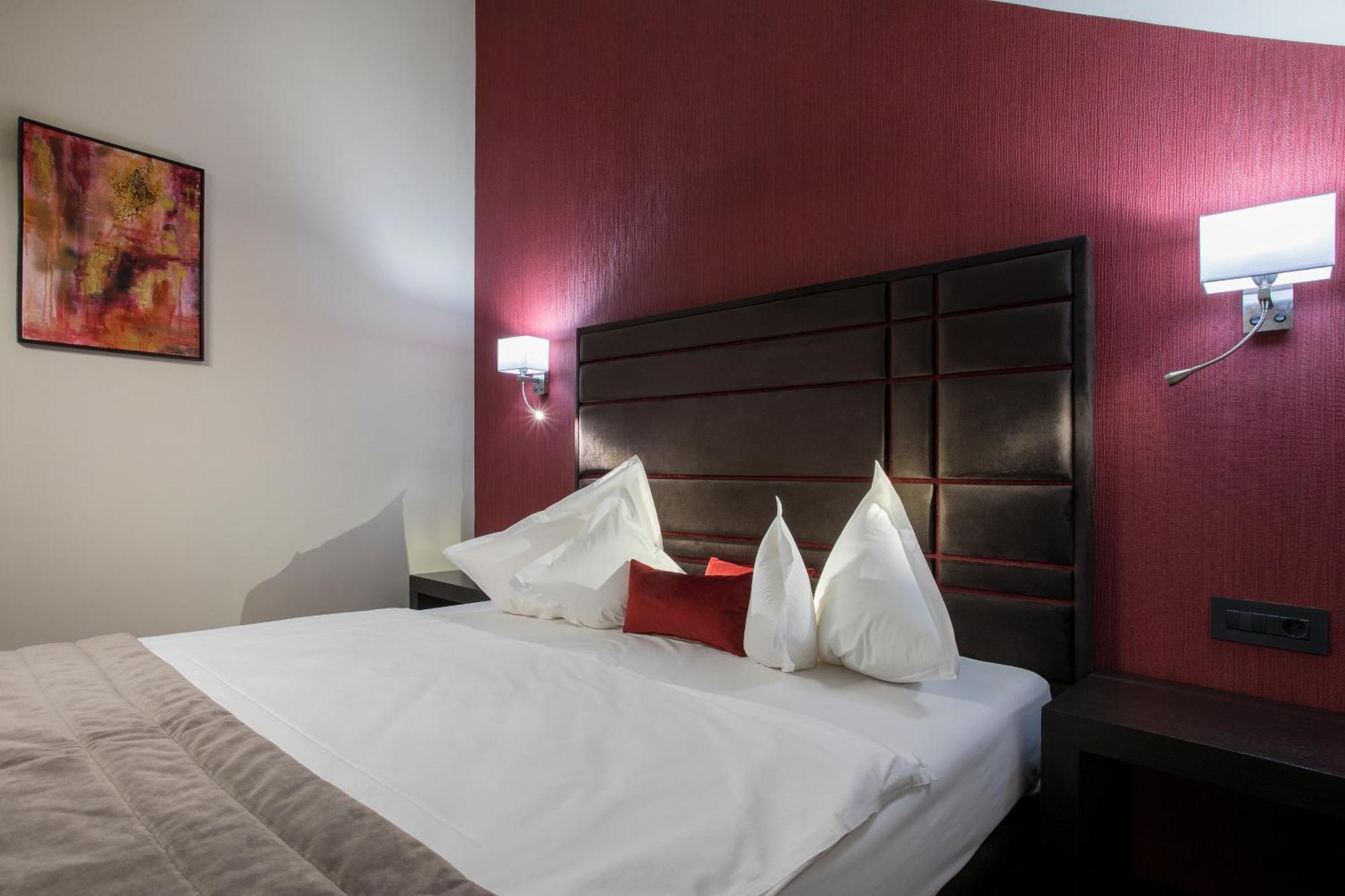 The Fifth Floor By Old Town Hotel ทิมิชัวรา ภายนอก รูปภาพ